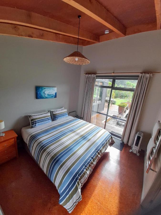 Piha Beachstay Accommodation Exterior photo