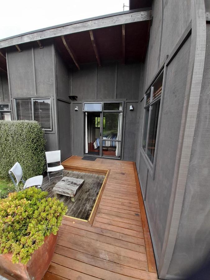 Piha Beachstay Accommodation Exterior photo