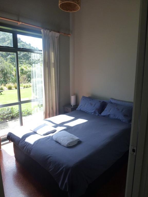 Piha Beachstay Accommodation Exterior photo