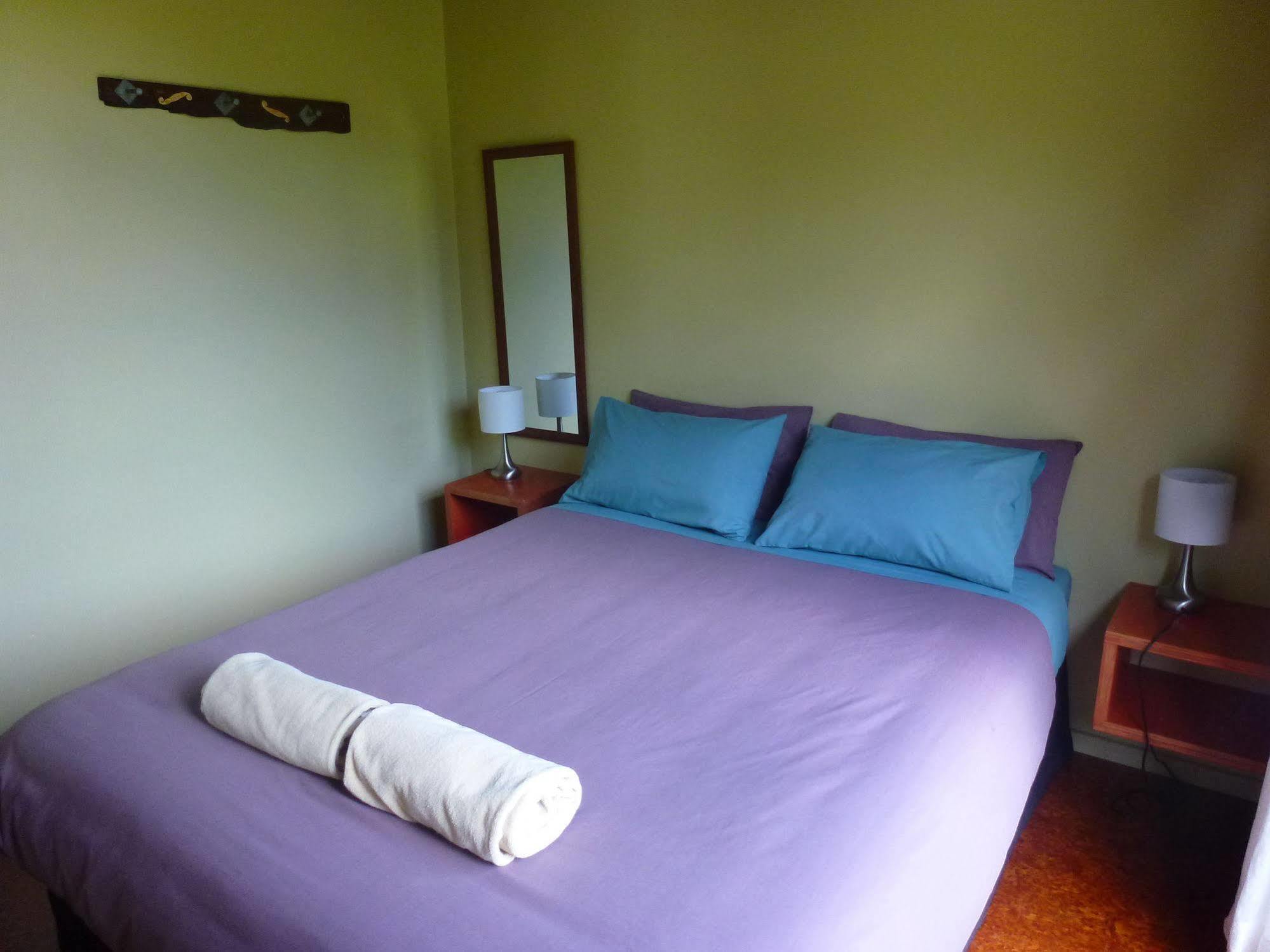 Piha Beachstay Accommodation Exterior photo